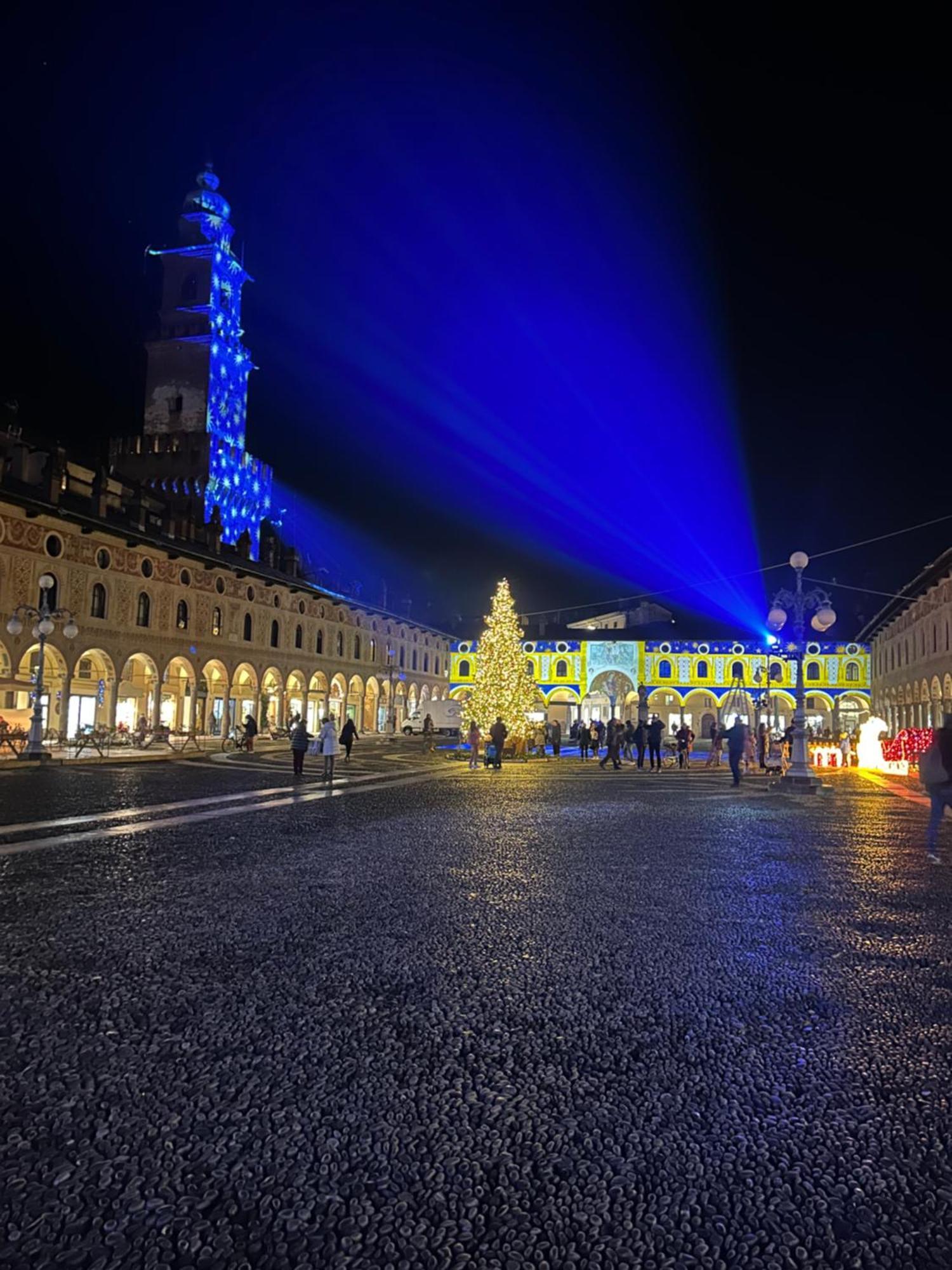 Emma Home Adiacente Alla Piazza Ducale Vigevano Kültér fotó